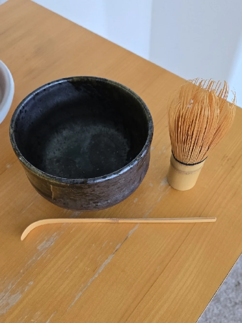 Handmade Dark Glazed Ceramic Matcha Tea Bowl with Bamboo Whisk